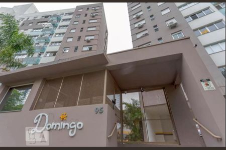 Apartamento à venda com 80m², 2 quartos e 1 vagaCondomínio - Fachada