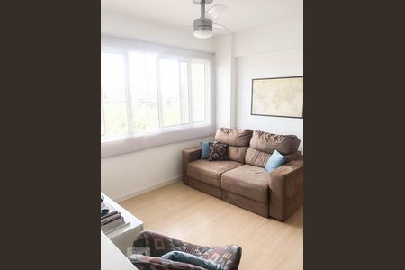 Sala de apartamento para alugar com 2 quartos, 80m² em Azenha, Porto Alegre