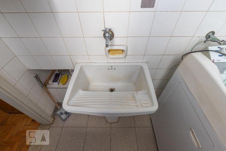 Apartamento à venda com 115m², 3 quartos e 1 vagaÁrea de serviço