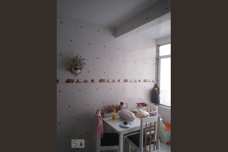 Apartamento à venda com 150m², 2 quartos e sem vagaCozinha