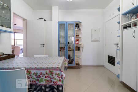 Apartamento para alugar com 258m², 4 quartos e 3 vagasCozinha