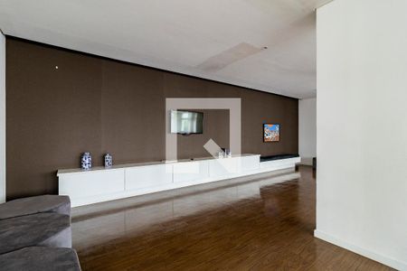 Apartamento para alugar com 35m², 1 quarto e 1 vaga Apartamento para alugar com 35m², 1 quarto e 1 vagaHall Social