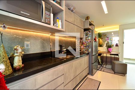 Cozinha de apartamento à venda com 1 quarto, 42m² em Funcionários, Belo Horizonte