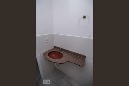 Banheiro de apartamento para alugar com 1 quarto, 35m² em Piedade, Rio de Janeiro