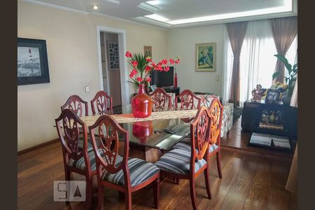 Apartamento à venda com 107m², 3 quartos e 2 vagasSala