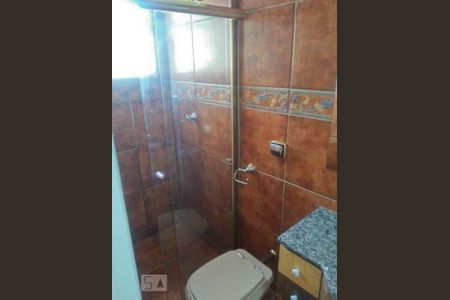 Apartamento à venda com 56m², 2 quartos e 1 vaga Apartamento à venda com 56m², 2 quartos e 1 vagaBanheiro