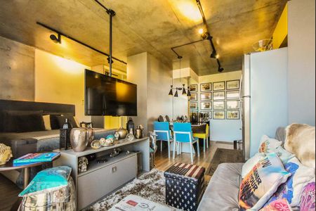 Sala de Estar  de kitnet/studio à venda com 1 quarto, 35m² em Santo Amaro, São Paulo