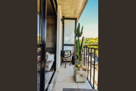 Varanda de kitnet/studio à venda com 1 quarto, 35m² em Santo Amaro, São Paulo