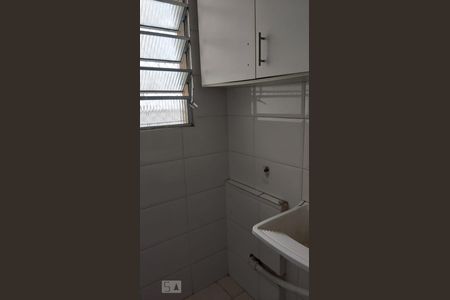 Área de Serviço de apartamento para alugar com 2 quartos, 52m² em Vila Mazzei, São Paulo