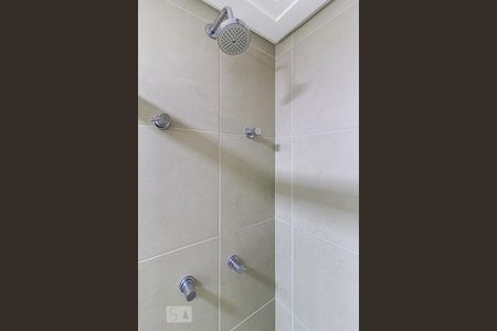 Banheiro de kitnet/studio para alugar com 1 quarto, 54m² em Vila Nova Conceição, São Paulo