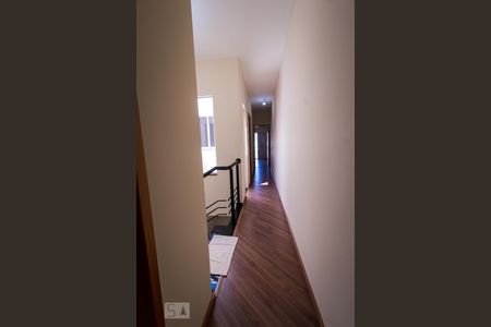 Casa para alugar com 110m², 3 quartos e 2 vagas Casa para alugar com 110m², 3 quartos e 2 vagasCorredor