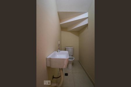 Casa para alugar com 110m², 3 quartos e 2 vagas Casa para alugar com 110m², 3 quartos e 2 vagasLavabo