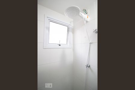 Banheiro de apartamento para alugar com 1 quarto, 31m² em Água Branca, São Paulo