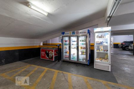 Apartamento à venda com 66m², 2 quartos e sem vagaMercado 24hrs