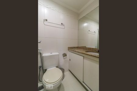 Banheiro Social de apartamento à venda com 2 quartos, 69m² em Barra da Tijuca, Rio de Janeiro