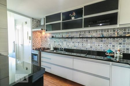 Apartamento à venda com 69m², 2 quartos e 1 vagaCozinha