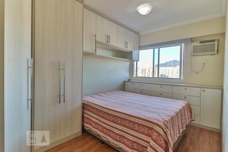 Apartamento à venda com 69m², 2 quartos e 1 vagaQuarto 2 - Suíte