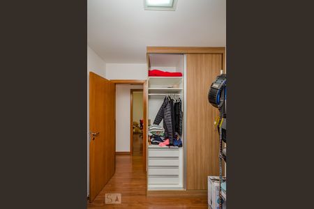 Apartamento para alugar com 90m², 3 quartos e 2 vagasQuarto 3