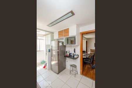 Apartamento para alugar com 90m², 3 quartos e 2 vagasCozinha