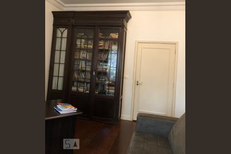 Casa para alugar com 1000m², 4 quartos e sem vaga Casa para alugar com 1000m², 4 quartos e sem vagaQuarto 3