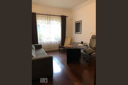 Casa para alugar com 1000m², 4 quartos e sem vaga Casa para alugar com 1000m², 4 quartos e sem vagaQuarto 3