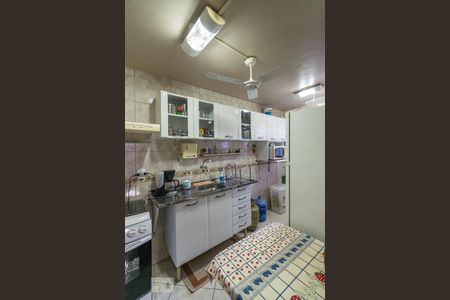 Apartamento para alugar com 64m², 2 quartos e sem vagaCozinha