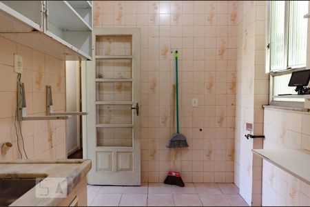 Apartamento para alugar com 80m², 2 quartos e sem vaga Apartamento para alugar com 80m², 2 quartos e sem vagaCozinha