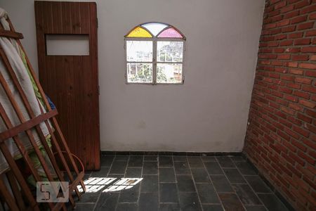 Casa de condomínio à venda com 250m², 8 quartos e 1 vaga Casa de condomínio à venda com 250m², 8 quartos e 1 vagaQuarto Banheiro Terraço