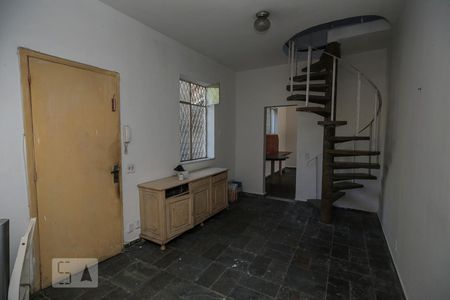 Sala de casa de condomínio à venda com 8 quartos, 250m² em Engenho Novo, Rio de Janeiro