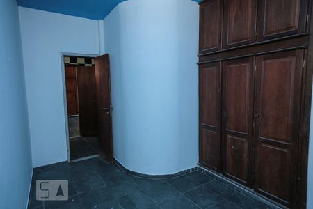 Casa de condomínio à venda com 250m², 8 quartos e 1 vaga Casa de condomínio à venda com 250m², 8 quartos e 1 vagaQuarto 6