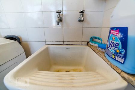 Casa à venda com 250m², 3 quartos e 6 vagasÁrea de Serviço