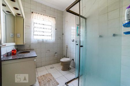 Casa à venda com 250m², 3 quartos e 6 vagasBanheiro