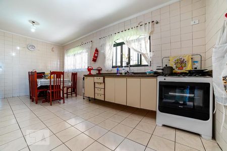 Casa à venda com 250m², 3 quartos e 6 vagasCozinha