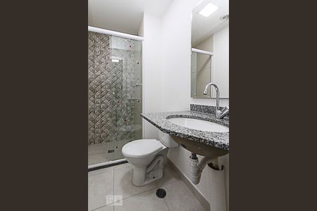 Apartamento para alugar com 36m², 1 quarto e 1 vaga Apartamento para alugar com 36m², 1 quarto e 1 vagaBanheiro