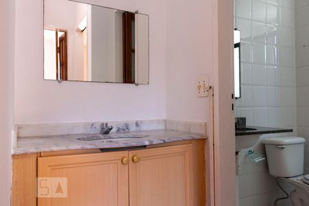 Banheiro de apartamento à venda com 2 quartos, 69m² em Jardim Patente Novo, São Paulo
