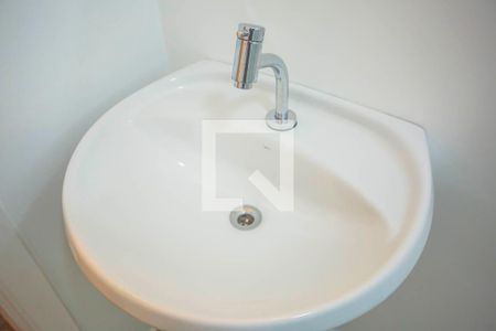 Apartamento para alugar com 70m², 2 quartos e sem vagaBanheiro