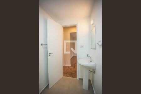 Apartamento para alugar com 70m², 2 quartos e sem vagaBanheiro