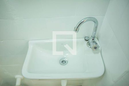 Apartamento para alugar com 70m², 2 quartos e sem vagaBanheiro de Serviço