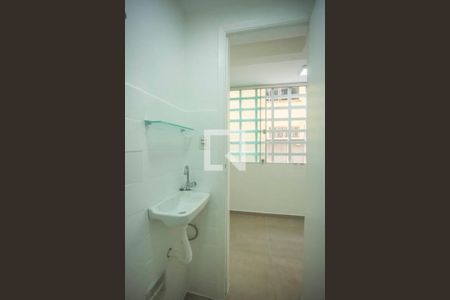 Apartamento para alugar com 70m², 2 quartos e sem vagaBanheiro de Serviço