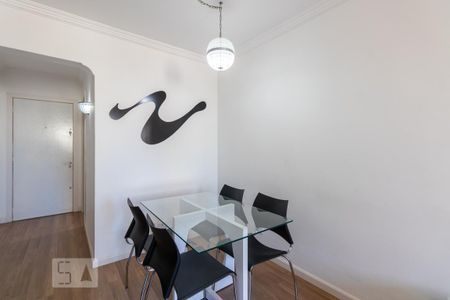 Sala de apartamento para alugar com 2 quartos, 70m² em Vila Olímpia, São Paulo