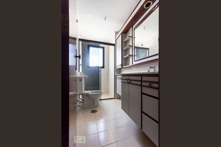 Apartamento à venda com 148m², 3 quartos e 2 vagasSuíte - Quarto 2