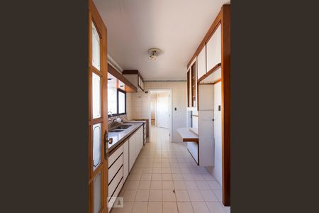 Apartamento à venda com 148m², 3 quartos e 2 vagasCozinha