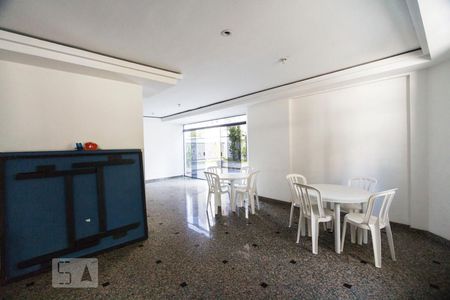 Apartamento à venda com 148m², 3 quartos e 2 vagasSalão de Festas