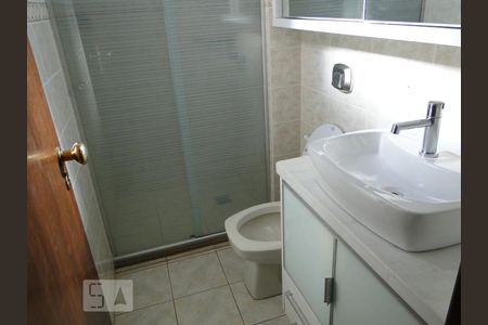 Banheiro de apartamento para alugar com 3 quartos, 92m² em Portão, Curitiba