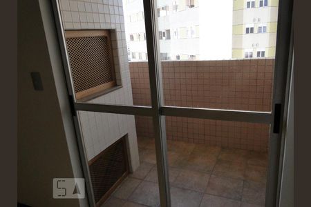 Sacada de apartamento para alugar com 3 quartos, 92m² em Portão, Curitiba