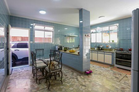 Cozinha de casa à venda com 3 quartos, 250m² em Cambuci, São Paulo