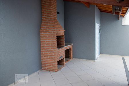 Apartamento para alugar com 33m², 1 quarto e sem vaga Apartamento para alugar com 33m², 1 quarto e sem vagaÁrea comum - Churrasqueira