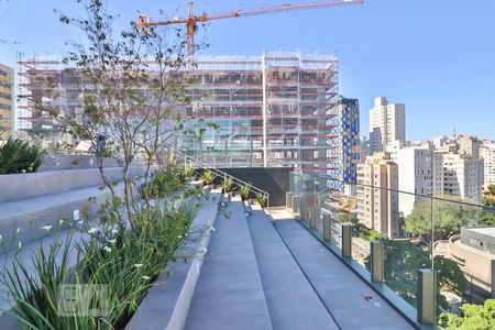 Studio para alugar com 31m², 1 quarto e 1 vaga Studio para alugar com 31m², 1 quarto e 1 vagaÁrea comum - Piscina