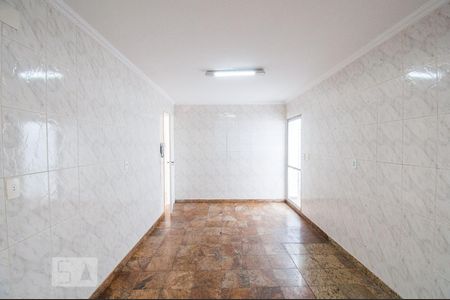 Casa para alugar com 600m², 3 quartos e 5 vagasCozinha