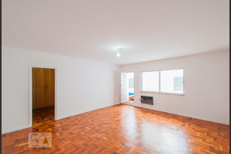 Casa para alugar com 600m², 3 quartos e 5 vagasQuarto 2 Suíte